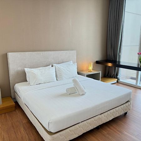 Faced Suites Platinum Klcc กัวลาลัมเปอร์ ภายนอก รูปภาพ