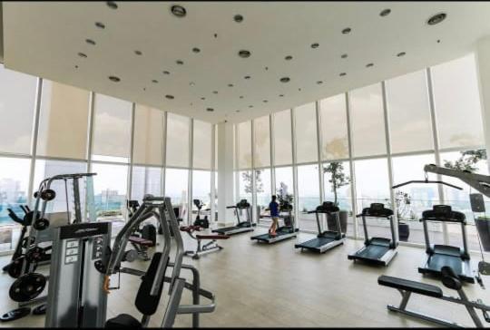 Faced Suites Platinum Klcc กัวลาลัมเปอร์ ภายนอก รูปภาพ