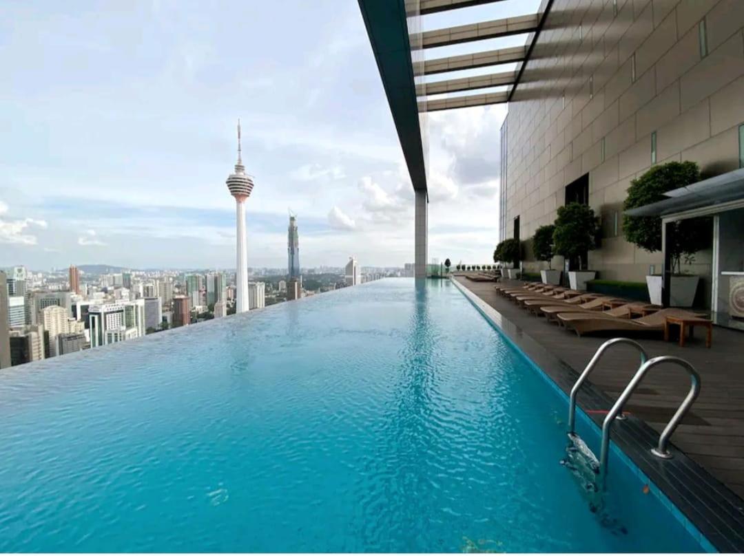 Faced Suites Platinum Klcc กัวลาลัมเปอร์ ภายนอก รูปภาพ