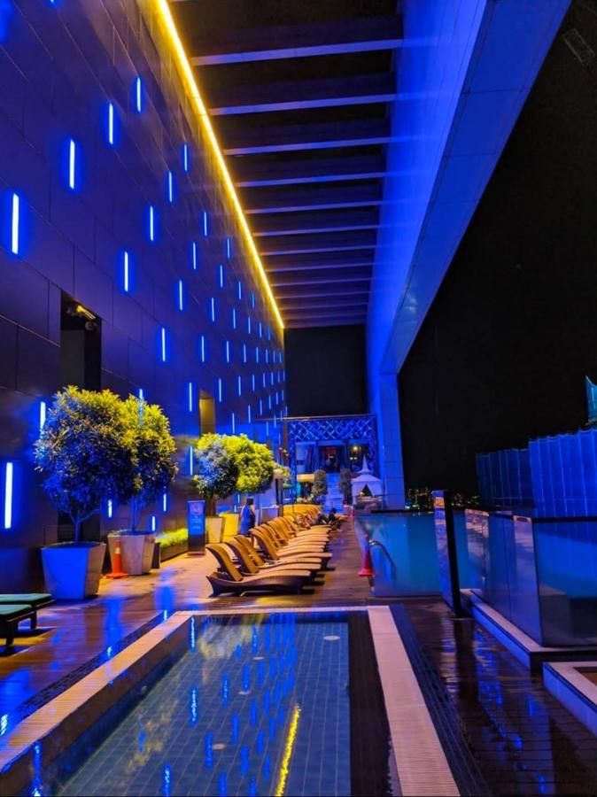 Faced Suites Platinum Klcc กัวลาลัมเปอร์ ภายนอก รูปภาพ