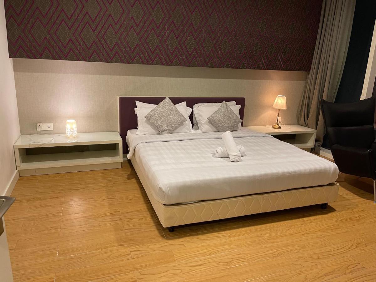 Faced Suites Platinum Klcc กัวลาลัมเปอร์ ภายนอก รูปภาพ