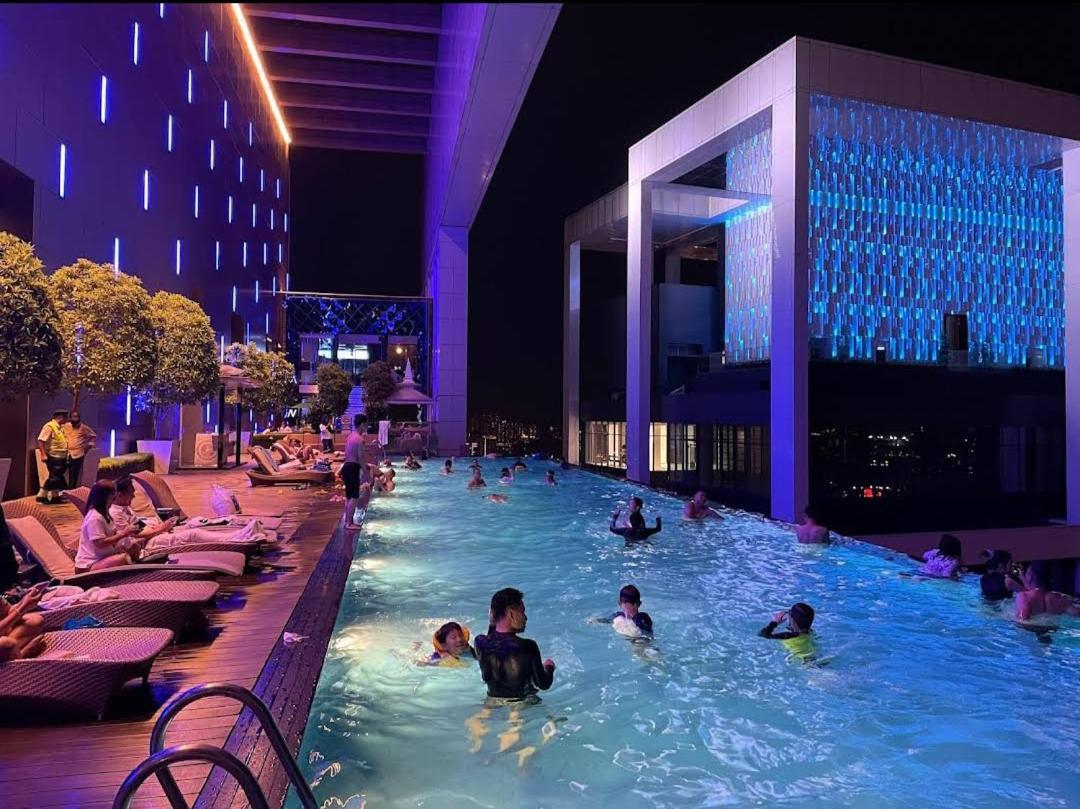 Faced Suites Platinum Klcc กัวลาลัมเปอร์ ภายนอก รูปภาพ