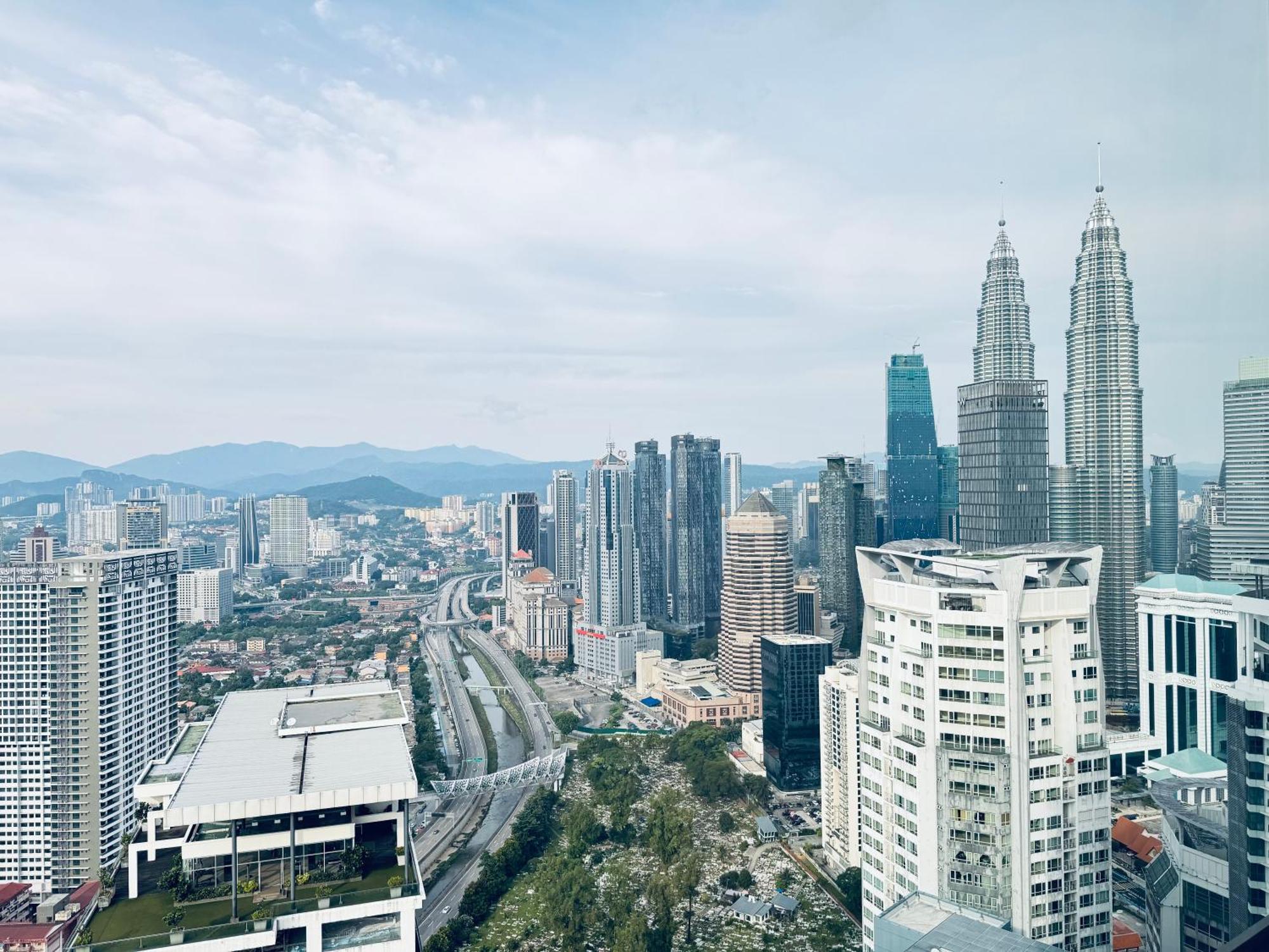 Faced Suites Platinum Klcc กัวลาลัมเปอร์ ภายนอก รูปภาพ