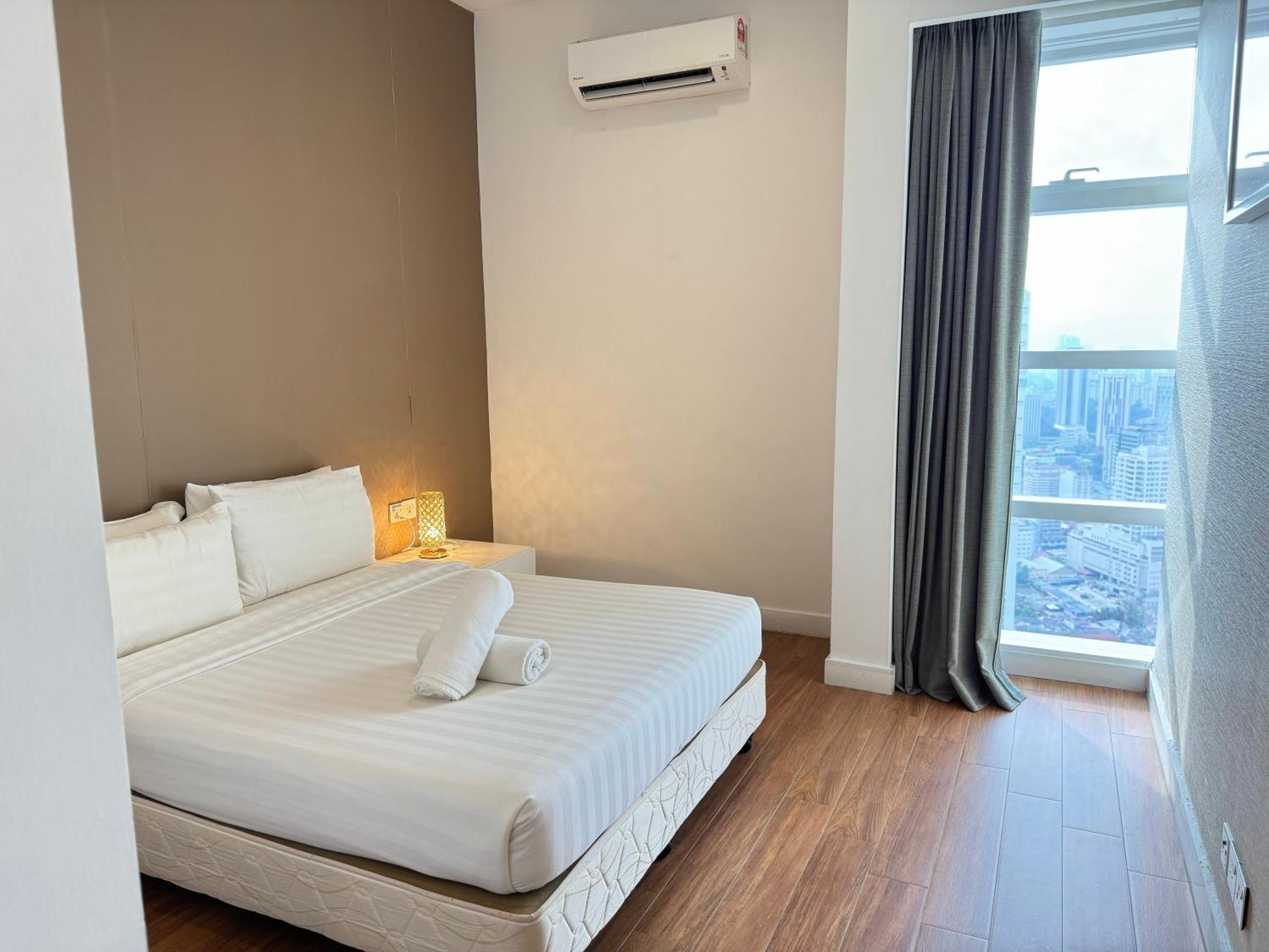 Faced Suites Platinum Klcc กัวลาลัมเปอร์ ภายนอก รูปภาพ