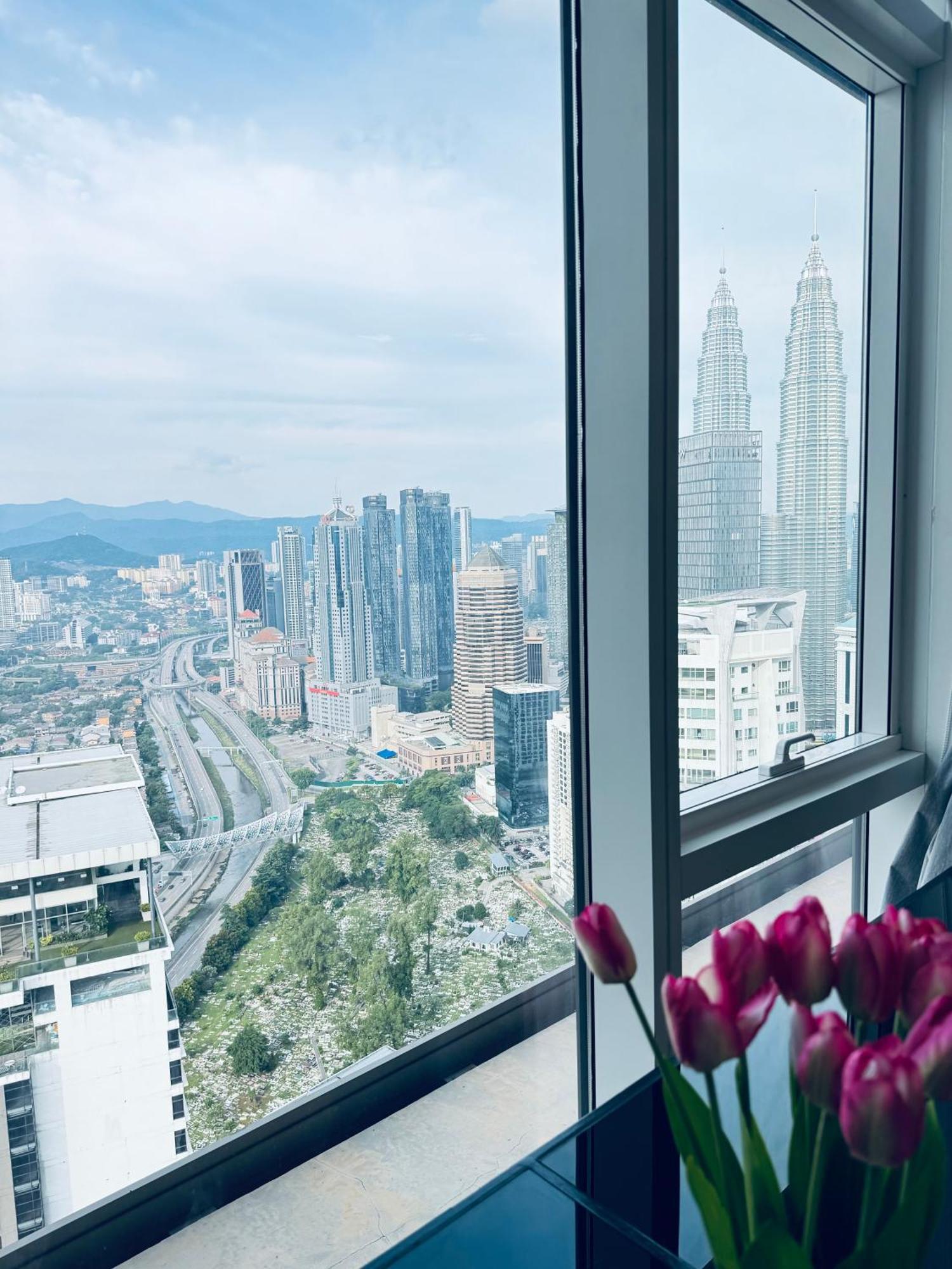 Faced Suites Platinum Klcc กัวลาลัมเปอร์ ภายนอก รูปภาพ