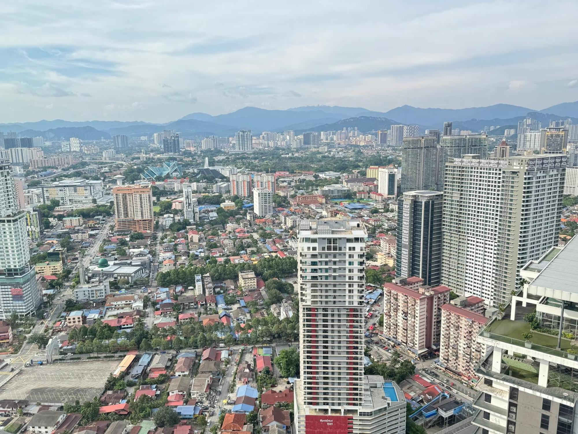Faced Suites Platinum Klcc กัวลาลัมเปอร์ ภายนอก รูปภาพ